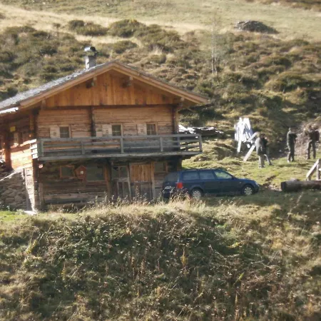 Sandalm Almhuette * Innervillgraten