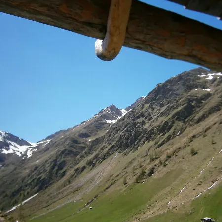 Sandalm Almhuette